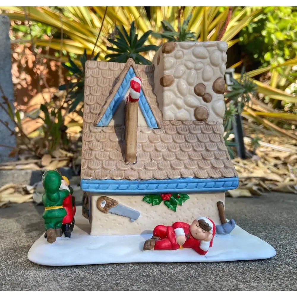 Retired Partylite Santa’s Worskshop Tealight P0269